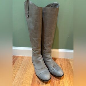 Rosegold Brand Gray Leather Knee-High Rossy Riding Boots, Great Used Condition